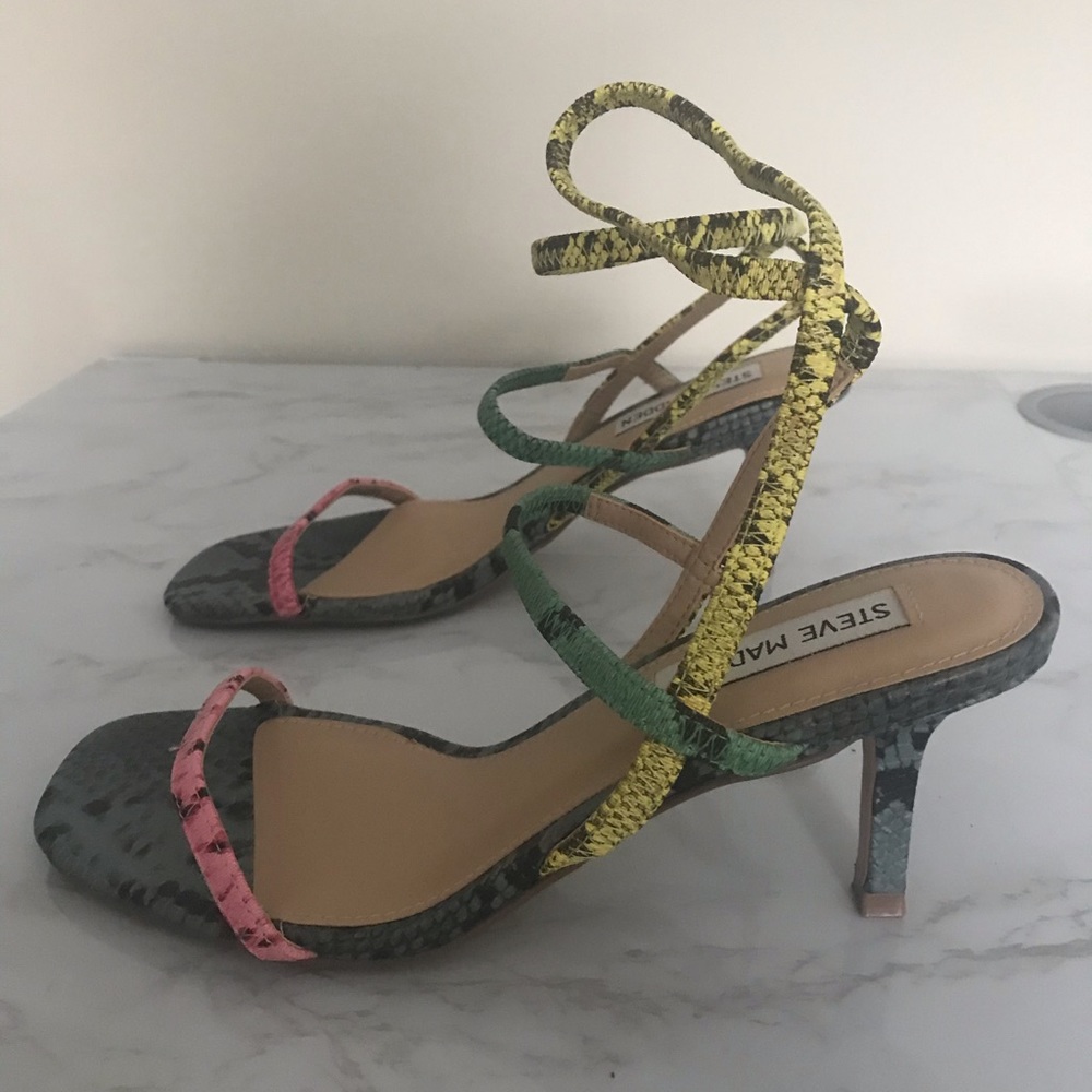 Steve Madden meline multicolor sandals